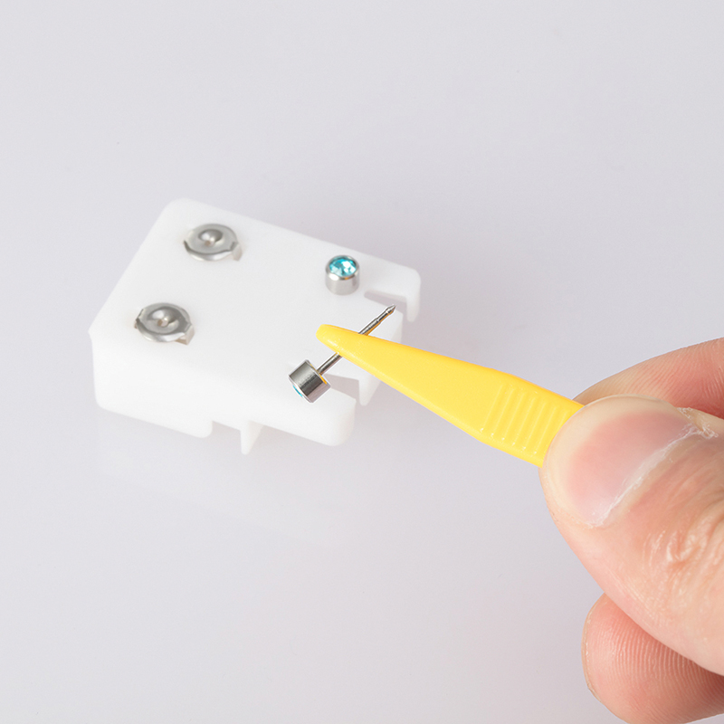 10 pz Perline di Plastica Pinz - Jewelry Making For 5 Year Old recensione e prezzo