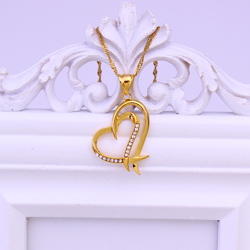 Collana con ciondolo a forma d - Jewelry Making New Zealand recensione e prezzo